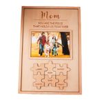 Kişiselleştirilmiş Yapboz Fotoğraf İsimli Ahşap Tabela Özel Plaketler Anneler Günü, Baba için Bizi Bir Arada Tutan Parçasınız (24 x 34 cm)