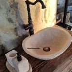 Klasik Traverten Tezgah Üstü Kayık Lavabo - Bej