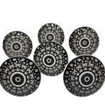 KNOBSWORLD 6'lı set el boyaması seramik kapı düğmeleri klasik Mandala tasarımlı çekmeceler, dolaplar, komodinler, elbise dolapları, mobilyalar için, kapı düğmeleri vidalar ve somunlar dahil (18)