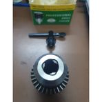 Konik Mandren 16MM