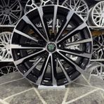 Kormetal 19 İnç 5X112 Phoenix Uyumlu Siyah Elmas Kesim Jant (4 Adet)