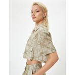 Koton Batik Desenli Crop Gömlek Kapaklı Cep Detaylı Kısa Kollu - Yeşil - 36