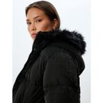 Koton Şişme Mont Kapşonlu Peluş Detaylı - Siyah - 34