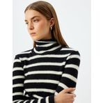 Koton Slim Fit Uzun Kollu Balıkçı Yaka Peluş Tişört