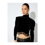 Koton Uzun Kollu Dik Yaka Sallantılı Taş Detaylı Crop Kadife Bluz