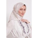 Krem Çizgili Yazı Desen Twill İpek Eşarp