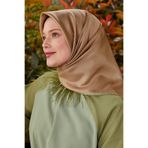 Krem-Yeşil Çift Taraflı Twill İpek Eşarp