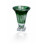 Kristal Yeşil Cam Vazo, Kare Tabanlı, Zarif Kesme Desenli, 33 cm Yükseklik, 20 cm Çap, Dekoratif