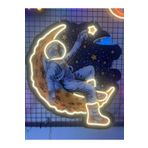 Kule Reklam Neon Led - Astronot Dekoratif Duvar Tabelası Aydınlatması
