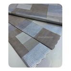 kumaş astarlı ince deri desen gümüş simli parlak pürüzsüz pvc yuvarlak muşamba masa örtüsü Kahverengi 140 x 140