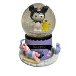 Kuromi Ve Pompompurin Gözü Açık Dev Boy Işıklı Müzikli Kar Küresi