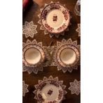 KÜTAHYA HOME Burgundy Romance 24 Parça Desenli Porselen Yemek Takımı – Şık Sofra Seti Bordo Vintage