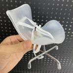 Labubu Peluş Bebek Sandalyesi Şeffaf, Ayarlanabilir Kayışlarla - 17CM/6.7" - 20CM/7.8" Çift Amaçlı (Araba Gösterge Paneli Süsü)