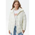 Lacoste Kapitone Syntetic Fill Jacket Dik Yaka Krem Kadın Mont - 38