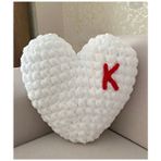 Lala Kalpli Yastık 33 x 34 cm Beyaz Peluş Dış Materyal ile Elyaf Dolgu Özellikli