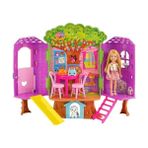Larskas Barbie Köpeğiyle Barbie Chelsea'nin Ağaç Evi, Mobilya, Kaydırak ve 10'dan Fazla Aksesuarıyla Bebek Evi, HPL70