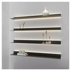 LED Işıklar ile Modern Siyah Yüzer Duvar Rafları Şık Metal Duvara Monte Teşhir Standı Ev Dekorasyonu ve Nizasyon için Işık Yayan Tasarım (2'li Set 60 x 20 cm)
