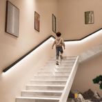 LED Sensör Küpeşte Işıkları - Merdivenler, Yatak Odaları, Güverteler ve Koridorlar için 10ft Duvara Monte İç Mekan Merdiven Aydınlatması - Gece Güvenliği ve Ambiyans Çözümü