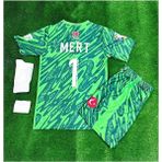 Legent Lady Türkiye Kaleci Mert Günok Çocuk Futbol Forması 4'lü Set - 7 - 8 Yaş - Yeşil