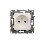 Legrand 767117 Beyaz Fransız Standart Topraklı Priz