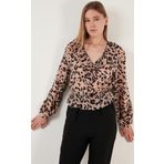 Lela Leopar Desenli Fırfırlı V Yaka Tül Bayan Bluz 611KB2034 LEOPAR