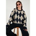 Lela Oversize Fit Bisiklet Yaka Baklava Desenli Yumuşak Dokulu Bayan Kazak 4616223 Lacivert