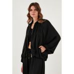 Lela Oversize Klasik Yaka Yarasa Kol Fermuarlı Saten Ceket Bayan Ceket 6839584 - Siyah - Standart