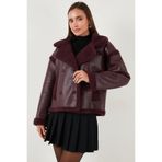 Lela Oversize Kruvaze Yaka Peluş Detaylı Suni Deri Biker Ceket Mont Bayan MONT 6810247