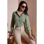 Lela Pamuk Karışımlı Slim Fit Uzun Kollu Crop Gömlek Bayan Gömlek 6777336 - Açık Haki