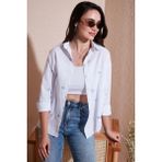 Lela Pamuk ve Keten Karışımlı Regular Fit Kalp Baskılı Bayan Gömlek 6779932 BEYAZ-MAVİ