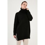 Lela Regular Fit Yanları Yırtmaçlı Boğazlı Yaka Uzun Triko Kazak Bayan KAZAK 4616141Y