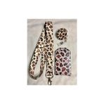 Leopar Desenli Boyun Askısı Yoyo ve Kartlık Set