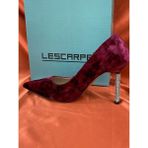Lescarpe LES028 Bordo Kadife Özel Tasarım Topukta Kristal Taş Detay Kadın Ayakkabı Stiletto