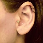 Lilarote Pırlanta Taşlı Üçgen Model Tragus Küpe