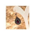 Livora Jewelry Elmas Montür Yakut Taşlı Damla Gümüş Küpe