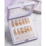 Louesse Beauty Louésse Champagne Bloom Takma Tırnak 12’li Şampanya Nude Inci Çiçek Detaylı Şık Nail Set - Çok Renkli