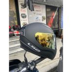 LS2 Rapıd Mat Siyah Kask Gold Vizör ile Aerodinamik Spoiler Şık ve Güvenli Motosiklet Aksesuarı - 3XL