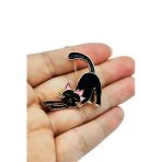 Lucky Stretch Siyah Kedi Broş – Şans Ve Zarafet Simgesi