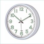 M3 Decorium 22 cm Karanlıkta Parlayan Fosforlu Beyaz Kahve Siyah Duvar Saati