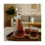 Mabeyn Kristal Desenli Cam Sürahi – Kapaklı Şeffaf Karaf, Su, Şarap, Likör ve Meşrubat Sunum Şişesi, Zarif Masa Dekoru - Option-1 - 51R-Turuncu
