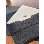 Macbook Air Pro Kılıf Desenli Hakiki Deri 13" 13.3" 13.6" M1 M2 Uyumlu Taşıma Çantası (Füme)