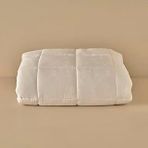 Maison Çiçek Desenli Dış Kumaş:%30 Bambu%70 Pamuk/İç Dolgu:%30 Bambu%70 Polyester Yorgan, Beyaz, Tek Kişilik (155X215 Cm)