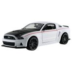 Maisto 2014 Ford Mustang Street Racer 1:24 S/E Beyaz Model Araba