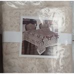 Mandaş Tekstil Bediroğlu Örme Masa Örtüsü 160*220 Krem