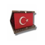 Maraş Oyma Hakiki Ceviz Ağacından El Işçiliği Oyma Sanatı Hediyelik Türk Bayraklı Plaket Ve Kutusu