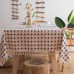 Masa örtüsü, vintage, boho, dikdörtgen kumaş, pamuk, keten, püsküllü tasarım, kırışmaz, yıkanabilir, tekrar kullanılabilir, mutfak, yemek masası dekorasyonu, kırmızı küçük desen, 140 x 220 cm