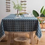 Masa örtüsü, vintage, boho, dikdörtgen kumaş, pamuk, keten, püsküllü tasarım, kırışmaz, yıkanabilir, tekrar kullanılabilir, mutfak, yemek masası dekorasyonu, koyu mavi noktalar, 110 x 170 cm