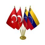 Masa Üstü Venezuella Bayrağı Türk Bayrağı Dörtlü Pirinç Direk Masa Bayrak Seti