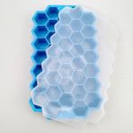 Mavi 2PCS-74CUBE 74/37 Silikon Buz Küpü Kalıp Büyük Kapasiteli Buz Tepsileri Kutusu Yeniden Kullanılabilir Buz Yapım Makinesi Bpa Ücretsiz Viski Gıda Sınıfı Buz Yapım Makinesi Kapaklı (Yurt Dışından) - Ice Cream Tubs - Renkli