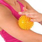 MAXİ EL EGZERSİZ MASAJ VE DUYU TOPU, YUMUŞAK DİKENLİ TOP SARI RENK 8 CM